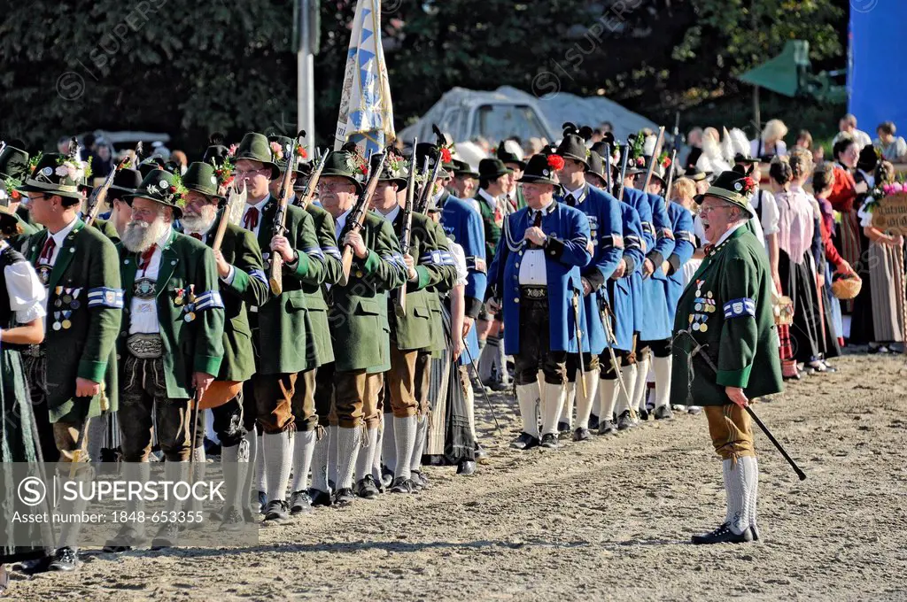 Parade of the gun clubs, members wearing traditional Bavarian costumes, fairground, Oktoberfest festival, Munich, Upper Bavaria, Bavaria, Germany, Eur...