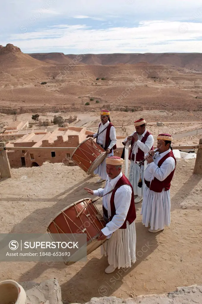 Berber music group in costumes, drums and trumpets, Douiret, Southern Tunisia, Tunisia, Maghreb, North Africa, Africa