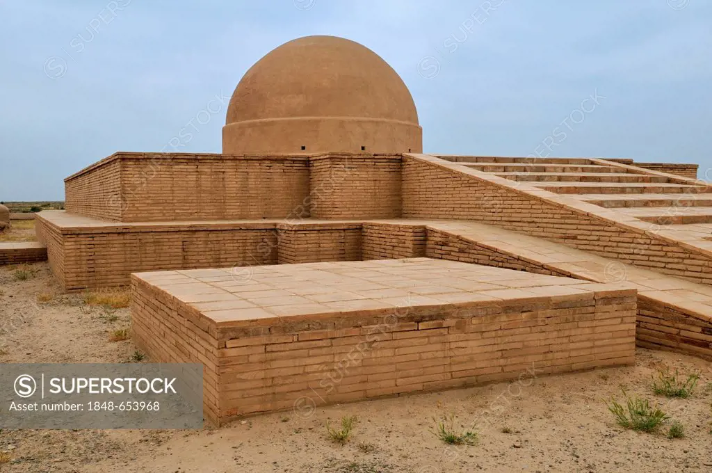 Early Buddhist archeological site of Fajaz Tepe, Termez, Amudarja valley, Uzbekistan, Central Asia