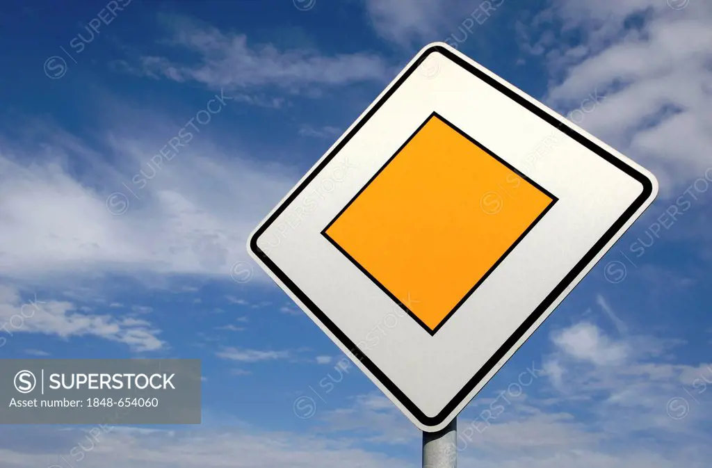 Priority traffic sign