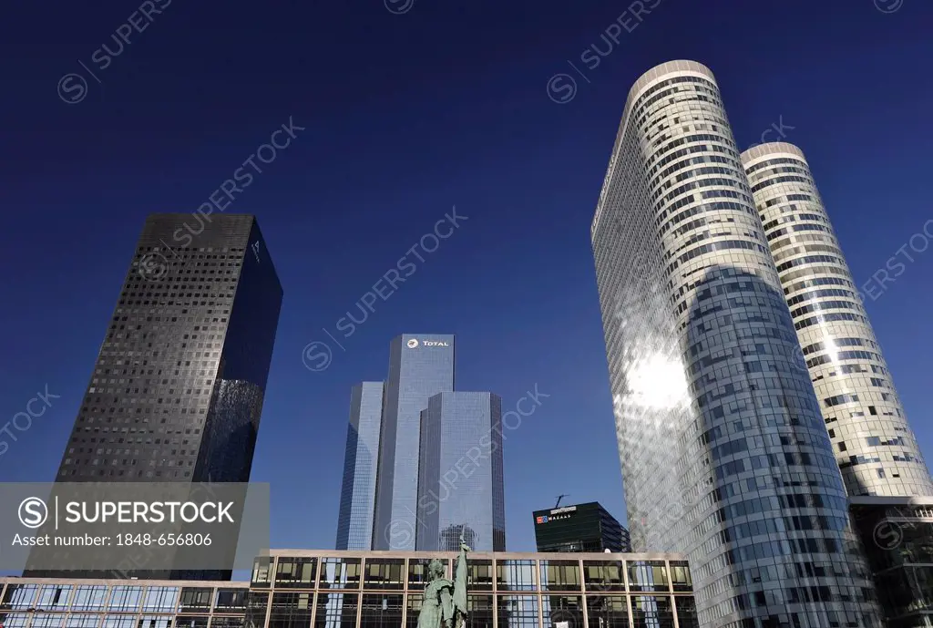 Skyscrapers, Tour Areva, former Tour Fiat, Tour Total Fina Elf and Coeur Défense, La Défense, Paris, France, Europe