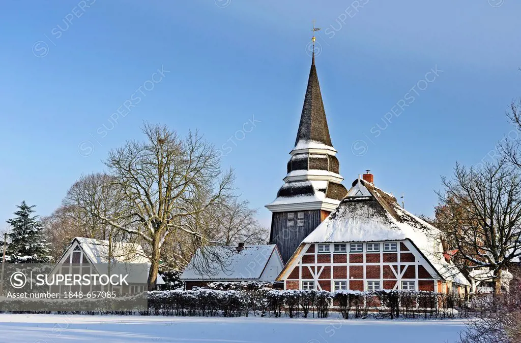 Church of St. Johannis in Curslack, Vier- und Marschlande area, Hamburg, Germany, Europe