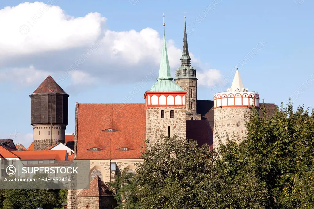 Historic water tower, Michaeliskirche church, Alte Wasserkunst water supply buiding, Bautzen, Budysin, Upper Lusatia, Lusatia, Saxony, Germany, Europe...