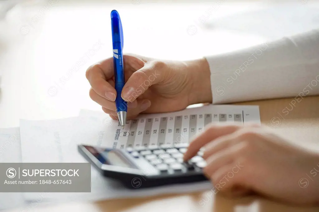 Calculation, calculator, detail, hands