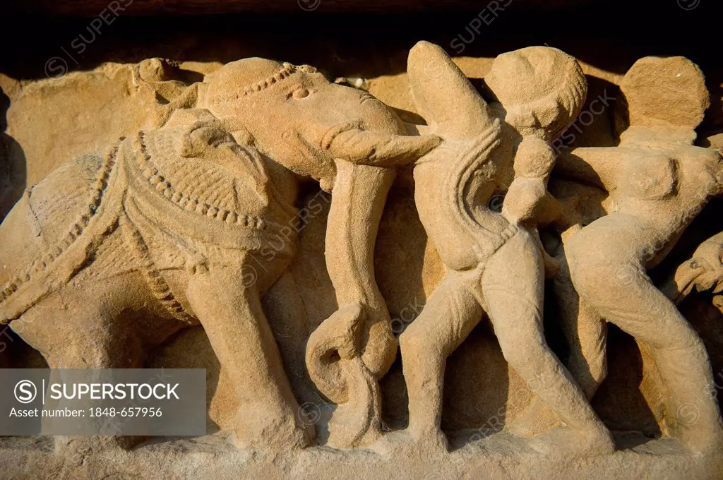 Relief, Khajuraho Group of Monuments, UNESCO World Heritage Site, Madhya Pradesh, India, Asia