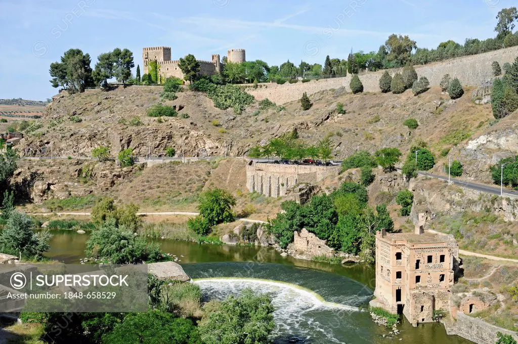 Castillo de San Servando, castle, Tagus river, Rio Tajo, Toledo, Castile-La Mancha, Spain, Europe, PublicGround