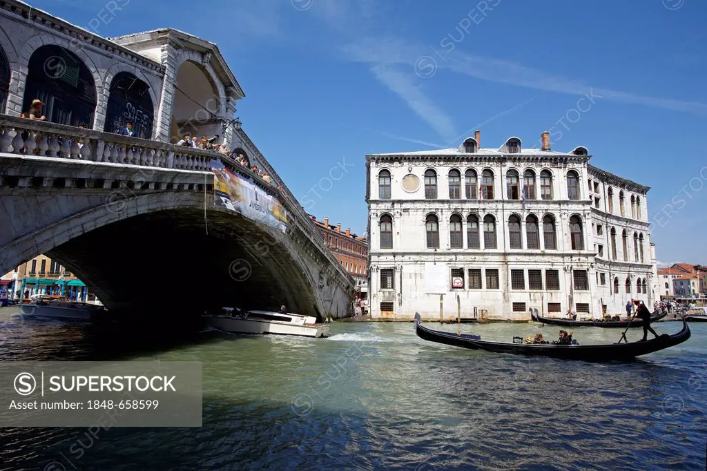 Venice, Rialto Bridge, Ponte de Rialto, Italy, Europe