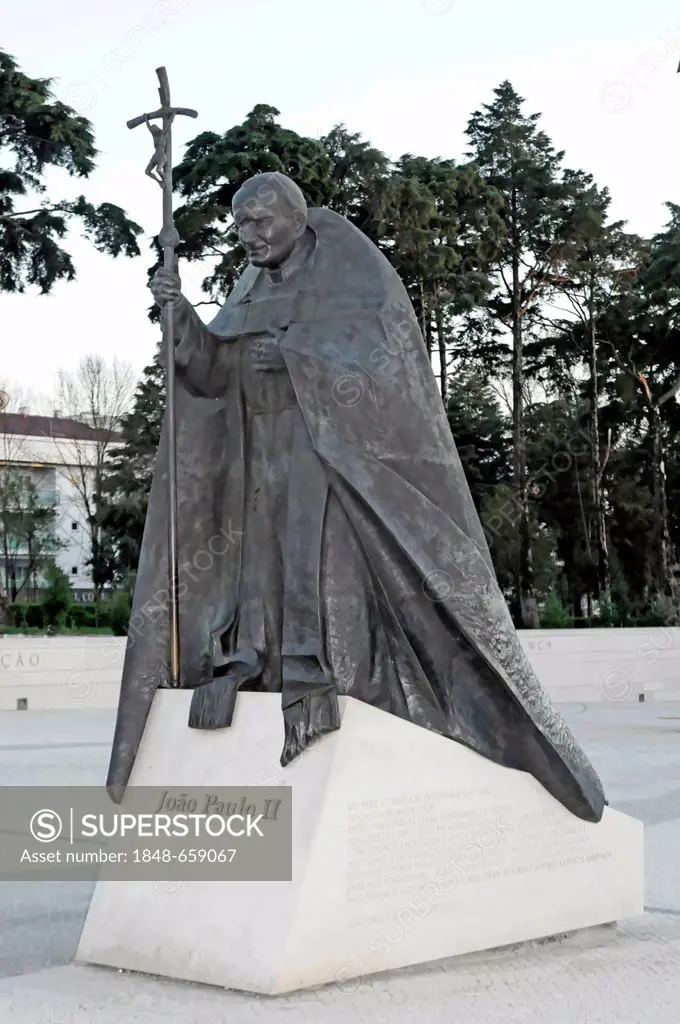 Joao Paulo II, statue of Pope John Paul II, memorial, Fatima, Northern Portugal, Portugal, Europe