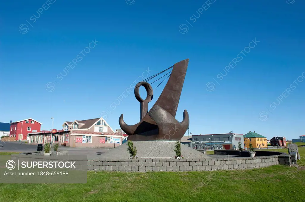 Monument to fischermen, Keflavik, Iceland, Scandinavia, Northern Europe, Europe