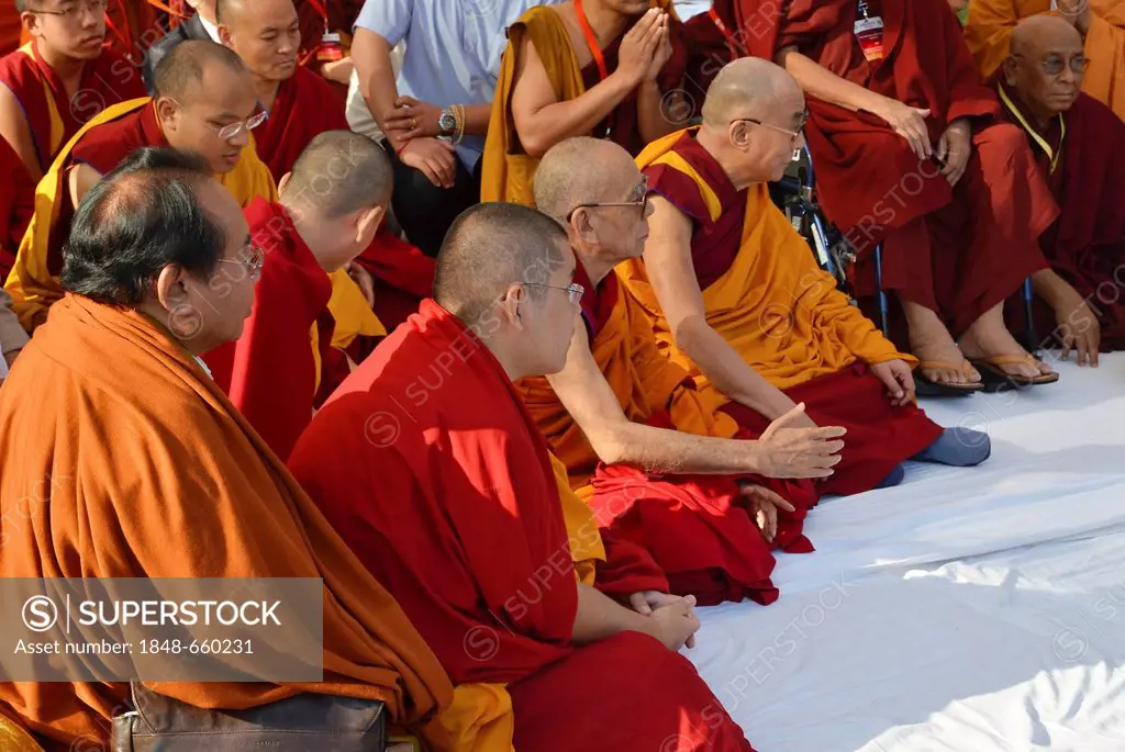 The Dalai Llama and other high Buddhist dignitaries and scholars as the Karmapa, Sogyal Rinpoche meet for common prayer with Buddhists from all over t...