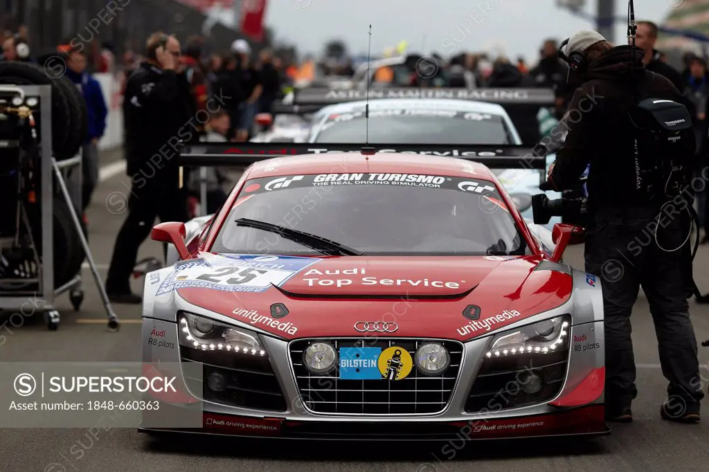 24-hour race on Nurburgring race track 2012, Top40-Qualifying, Audi R8 LMS Ultra, Team Audi Race Experience, Marco Werner, Christian Bollrath, Pierre ...