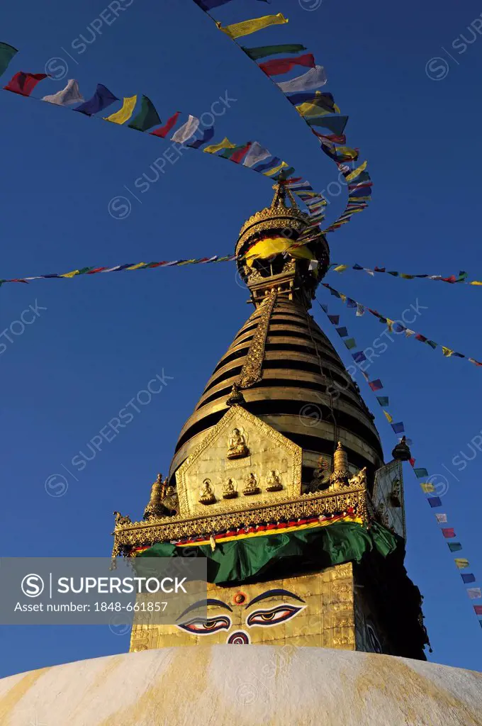 Swayambhunath Stupa, prayer flags, Kathmandu, Kathmandu Valley, Nepal, Asia