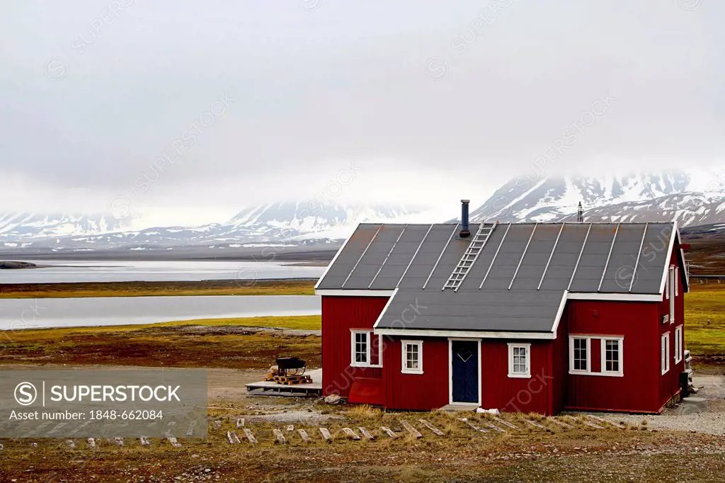 Ny Alesund research station, Spitsbergen, Norway, Europe