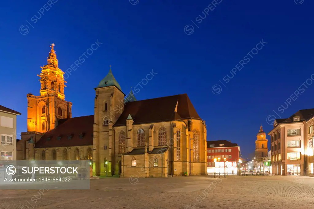 Kilianskirche church in the evening, Kiliansplatz square, in the back the Hafenmarktturm tower, Heilbronn, Baden-Wuerttemberg, Germany, Europe