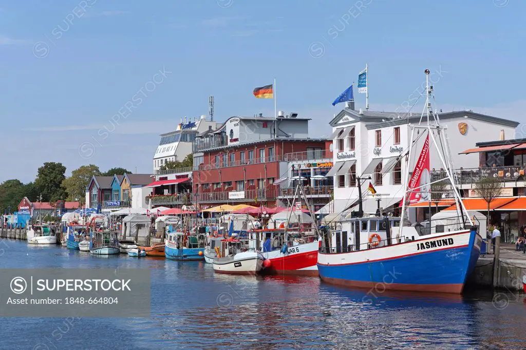 Harbour, Warnemuende sea resort, Mecklenburg-Western Pomerania, Germany, Europe