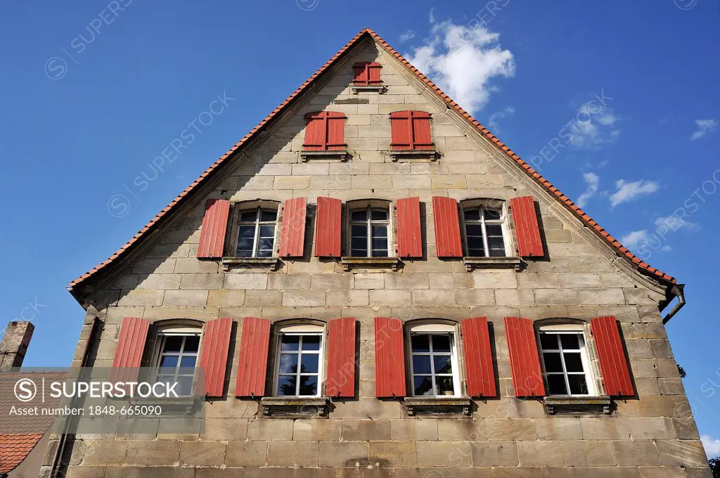 Facade of a Franconian farm house with shutters, Neunhof near Lauf an der Pegnitz, Middle Franconia, Bavaria, Germany, Europe