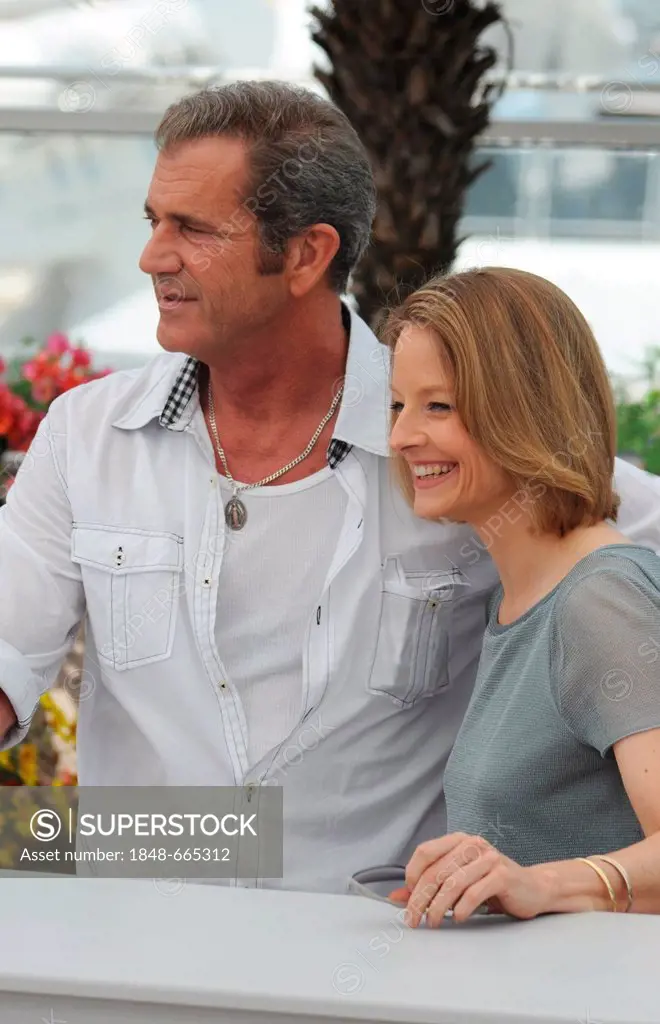 Mel Gibson and Jodie Foster, photocall for The Beaver at the Palais des Festival, 64th International Film Festival of Cannes, 2011, Cannes, France, Eu...