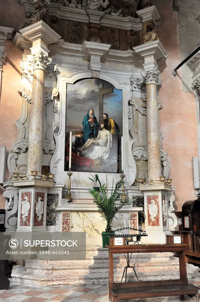 Side altar, Chiesa di Santo Stefano church, founded in 1294, Venice, Veneto region, Italy, Europe