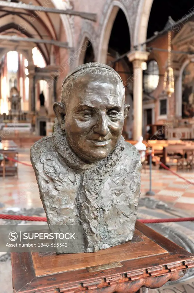 Bust of Pope John XXIII, Chiesa di Santo Stefano church, founded in 1294, Venice, Veneto region, Italy, Europe