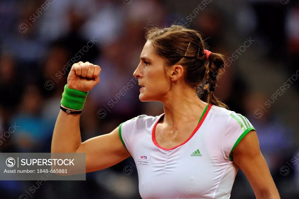 Andrea Petkovic, GER, cheering at a made point, Women's tennis, Porsche Tennis Grand Prix Stuttgart, 2011, Porsche Cup, 16.04.-24.04.2011, Porsche-Are...
