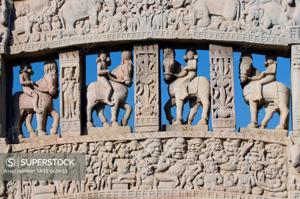 Equestrian figures, ornaments, Stupa of Sanchi, UNESCO World Heritage Site, Madhya Pradesh, India, Asia
