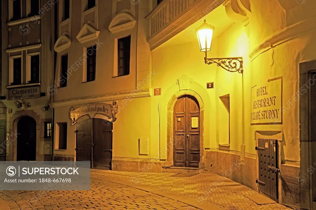 Typical alleyway with historic streetlamp at night, Old Town Square, historic centre of Prague, Czech Republic, Europe
