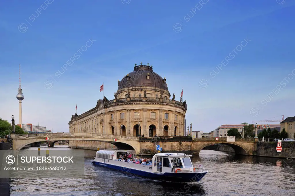 Bode-Museum, Alex TV tower at back, excursion boat with tourists, river Spree, Museumsinsel, Museum Island, UNESCO World Heritage Site, Mitte quarter,...