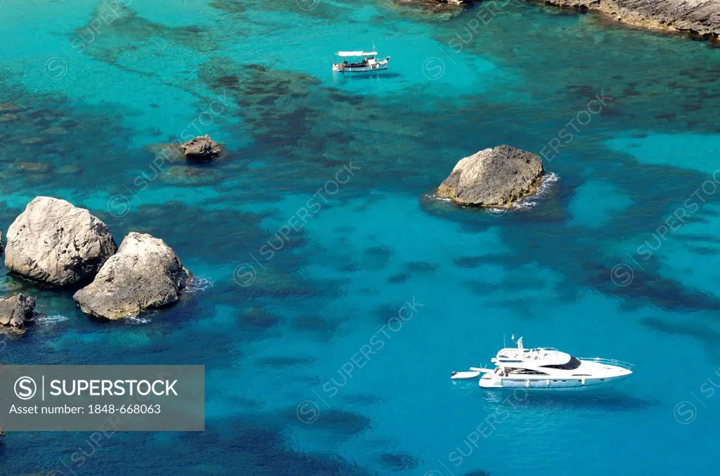 Yacht at Cap de Formentor, Majorca, Mallorca, Balearic Islands, Spain, Europe