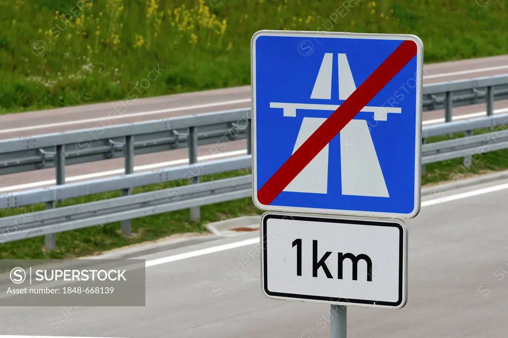 End of the motorway in 1 km, traffic sign on the A72 motorway, Saxony, Germany, Europe