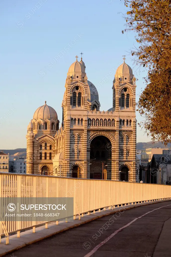 Nouvelle Cathédrale de la Major, Marseille Cathedral, Marseille, Provence-Alpes-Côte d'Azur, France, Europe