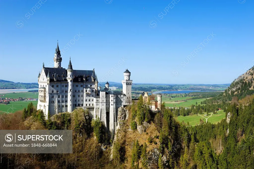 Schloss Neuschwanstein Castle, from Marienbruecke, Mary's Bridge, East Allgaeu, Allgaeu, Swabia, Bavaria, Germany, Europe