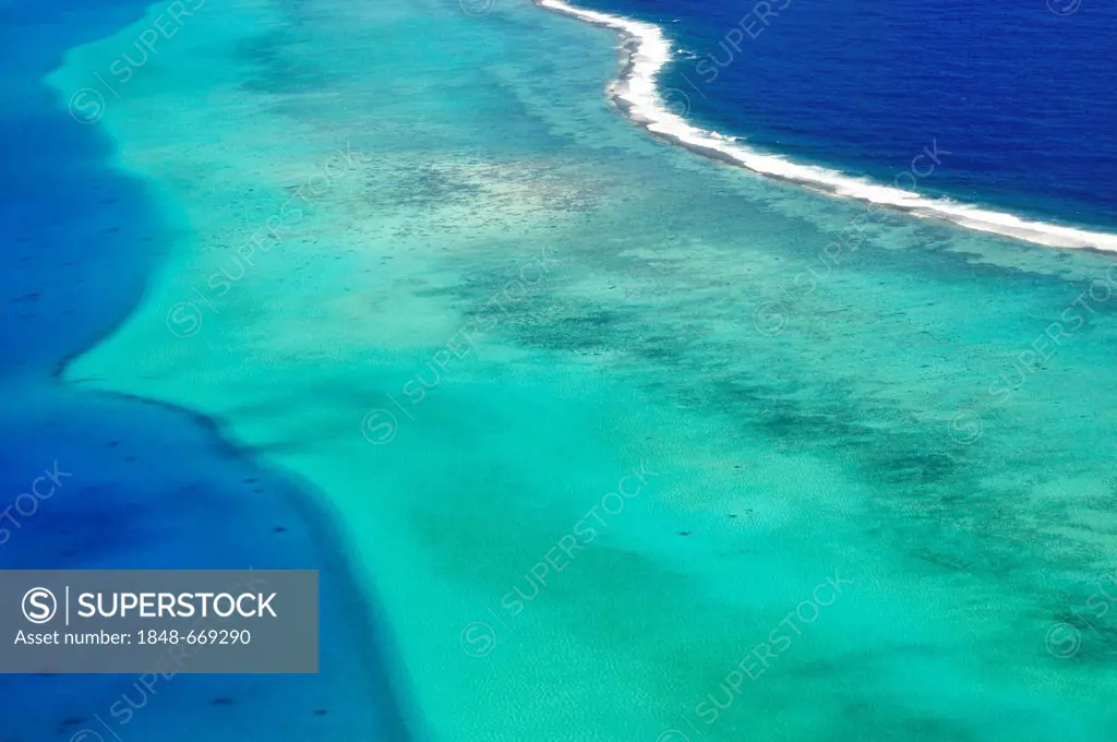 Raiatea or Ra'iatea, outer reef, atoll, Leeward Islands, Society Islands, French Polynesia, Pacific Ocean