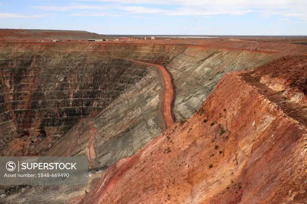 Super Pit gold mine, Kalgoorlie, Western Australia
