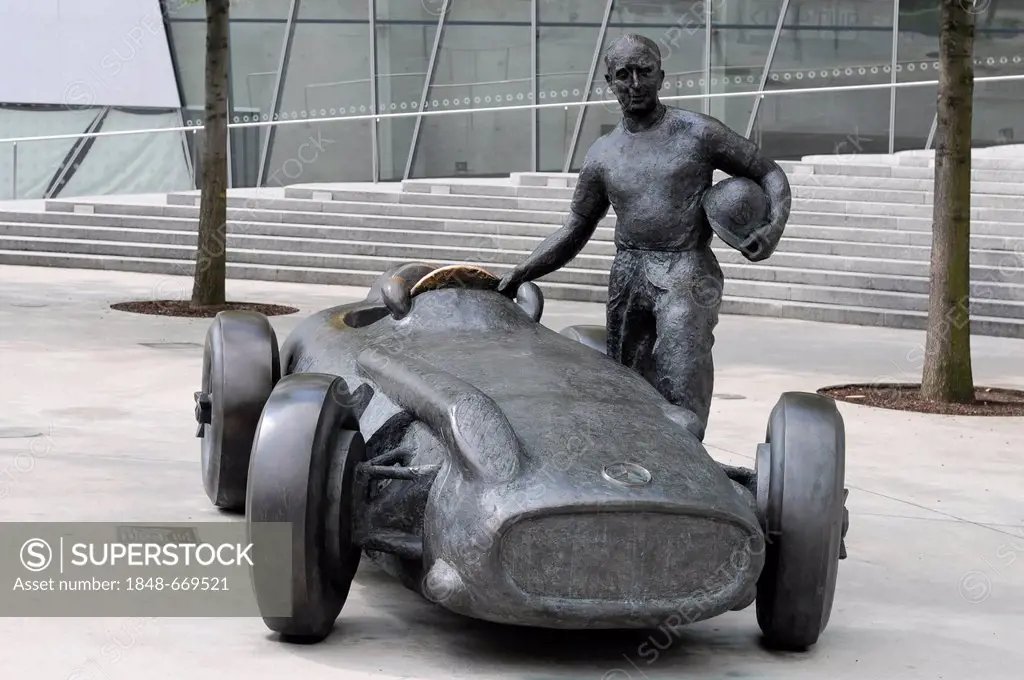 Sculpture, tribute to Juan Manuel Fangio, Mercedes-Benz W 196 R Silver Arrow, Mercedes Benz Museum, Stuttgart, Baden-Wuerttemberg, Germany, Europe