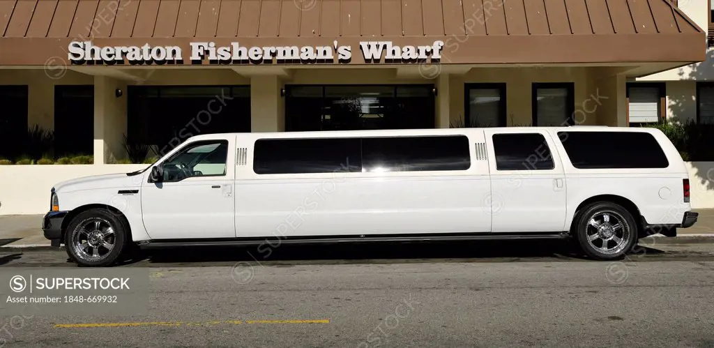 Stretch limousine in front of Sheraton Fisherman's Wharf Hotel, San Francisco, California, United States of America, USA, PublicGround