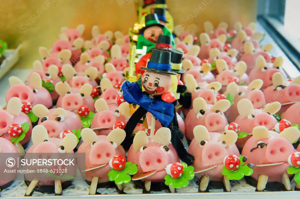 New Year's good luck charm made of marzipan, pigs, chimney sweeps, New Year, Germany