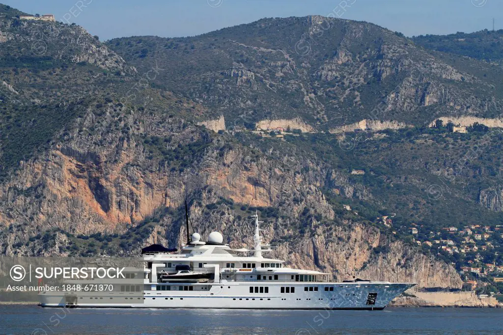 Motor yacht Tatoosh, built by shipyard Nobiskrug in 2000, length 92.42 metres, at Cap Ferrat or Cape Ferrat, on the Côte d'Azur, France, Mediterranean...