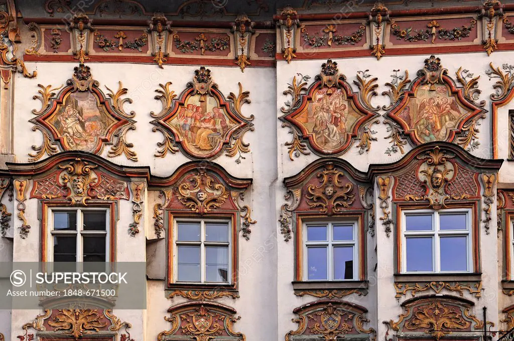 Rococo facade of the Kernhaus building, 1738, Marienplatz square, Wasserburg am Inn, Bavaria, Germany, Europe