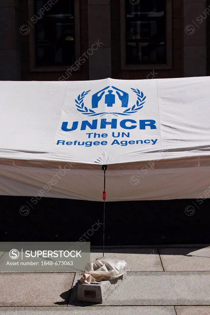 Tent, logo, UNHCR, United Nations High Commissioner for Refugees, United Nations, UN, protecting refugees and displaced persons worldwide