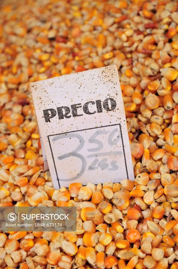 Price tag on a pile on corn at the market of Sancti Spiritus, government-controlled pricing, Cuba, Caribbean