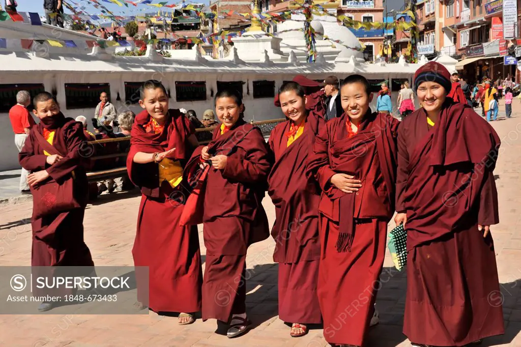 Tibetan nuns, Kathmandu, Kathmandu Valley, Nepal, Asia