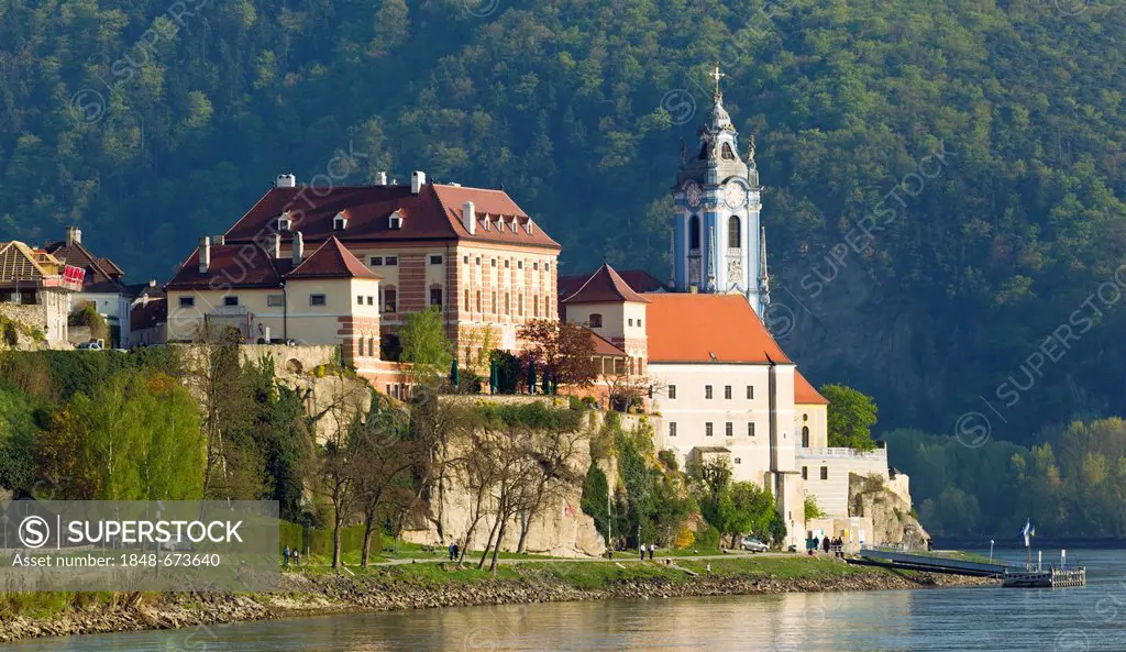 Duernstein an der Donau, Danube river, Wachau region, Lower Austria, Austria, Europe