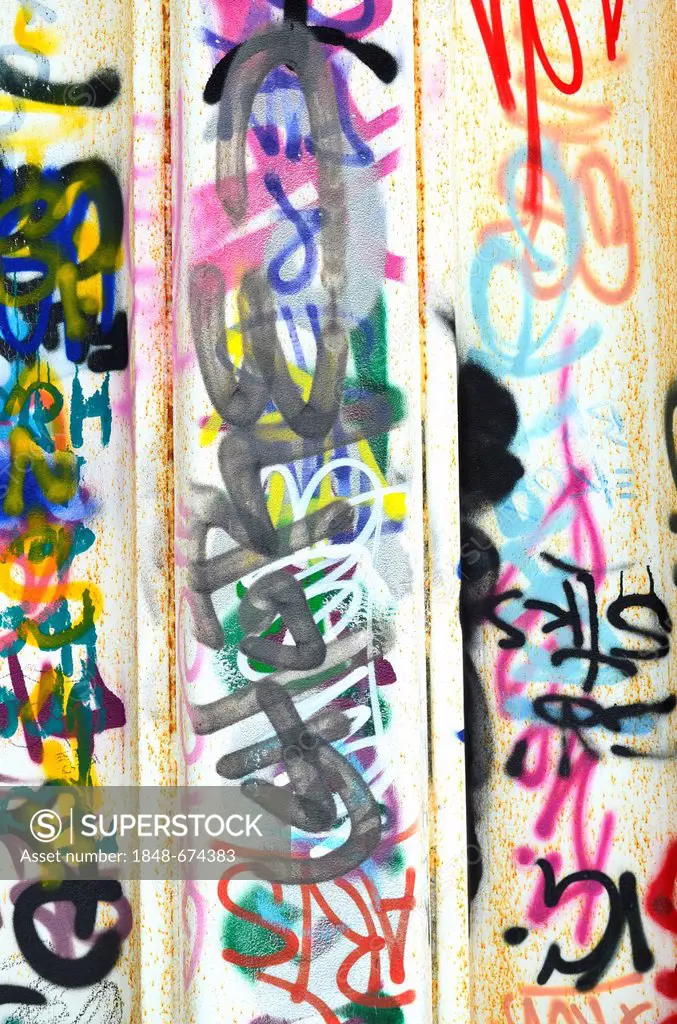 Graffiti on the docks near Gelsenkirchen, Rhine-Herne Canal, Ruhr area, North Rhine-Westphalia, Germany, Europe