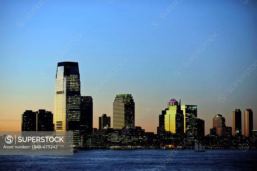 Lower Manhattan at dusk, New York City, New York, USA, North America