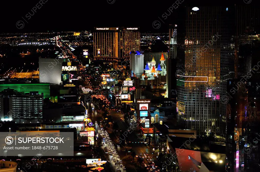 Night scene, The Strip, MGM Grand luxury hotel, New York, Mandalay Bay, Excalibur, Las Vegas, Nevada, United States of America, USA, PublicGround