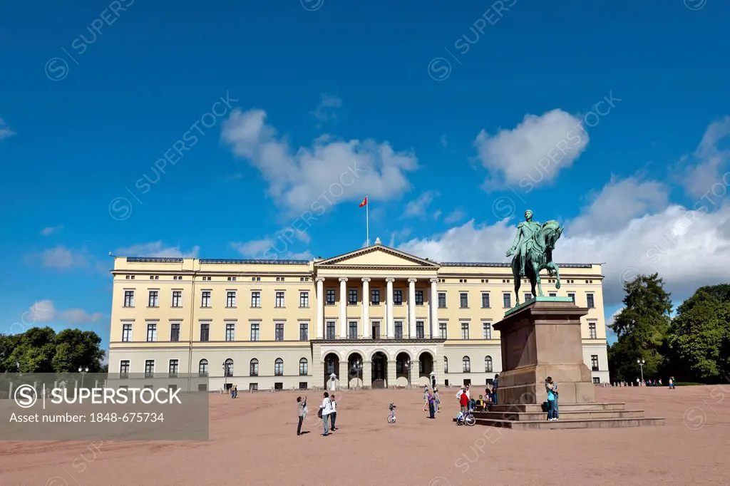 The Royal Palace, Oslo, South Norway, Norway, Scandinavia, Europe