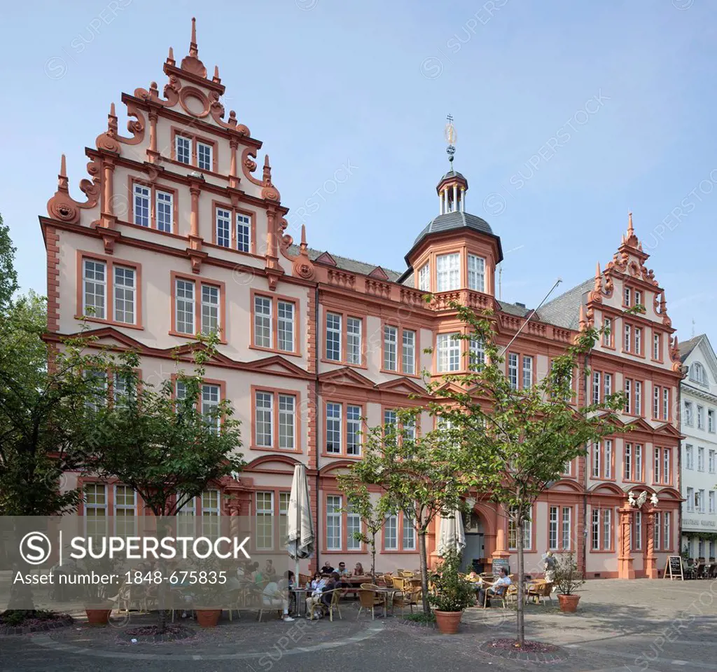 Gutenberg Museum, former Haus zum Roemischen Kaiser Hotel, Mainz, Rhineland-Palatinate, Germany, Europe, PublicGround
