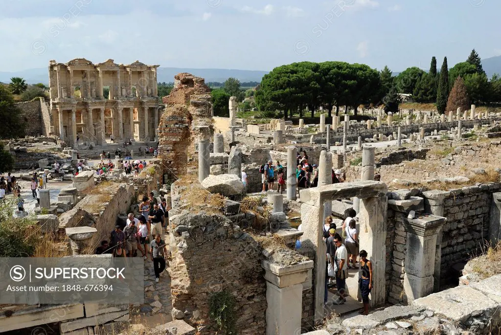 Ruins of Ephesus, Efes, excavations, UNESCO World Heritage Site, view from the Baths of Scholastica across the Bath of Varius, public latrine, House o...