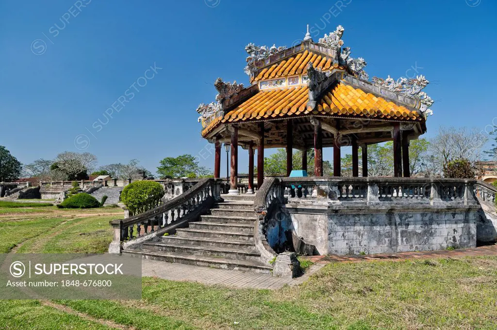 Pavilion, Hoang Thanh Imperial Palace, Forbidden City, Hue, UNESCO World Heritage Site, Vietnam, Asia