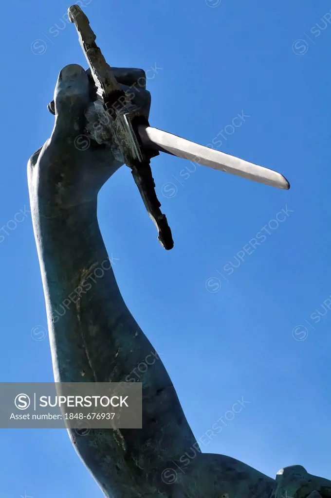 Statue of Archangel Michael with a spear, Castel Sant'Angelo, also known as Mausoleum of Hadrian, Rome, Latium region, Italy, Europe